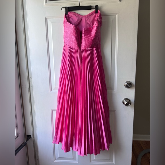 AMUR Kin Strapless Dress - Picture 9 of 11